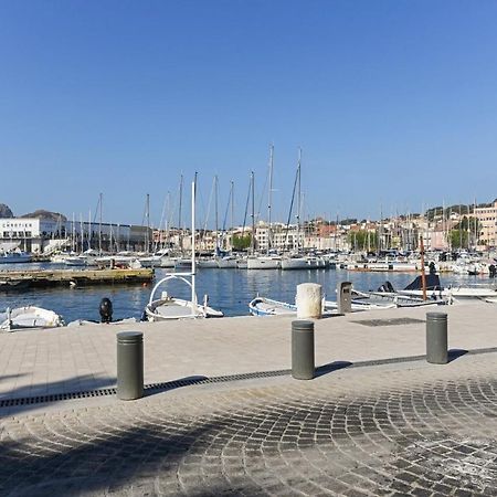 Jolie T2 La Ciotat Apartamento Exterior foto